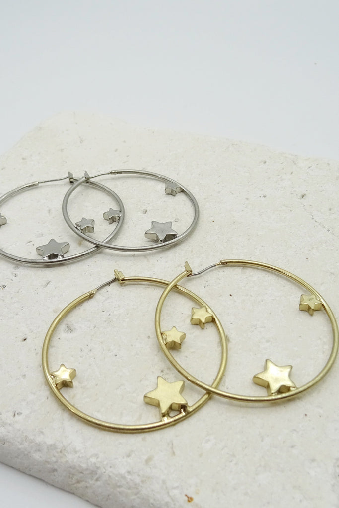 STAR HOOP EARRING | 21E0217