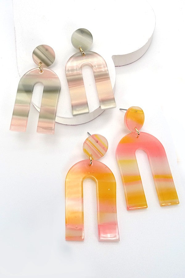 U-RAINBOW SHAPE WITH MULTI COLOR DROP EARRING | 40E001