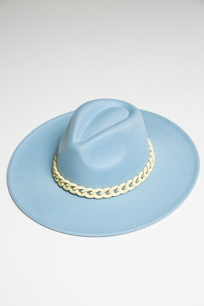 WIDE BRIM FEDORA HAT WITH MATTE CHAIN 40HW014