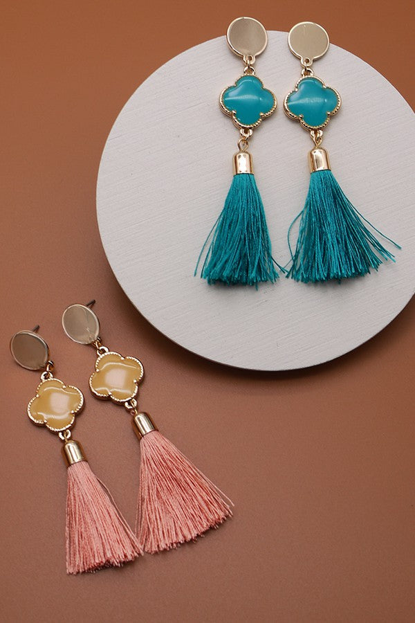 RAFIA TASSEL LINEAR DROP CLOVER EARRINGS | 31E21204-2