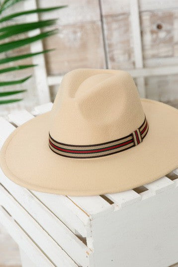 FEDORA HAT WITH DESIGNER INSPIRED TRIM | 40HW316