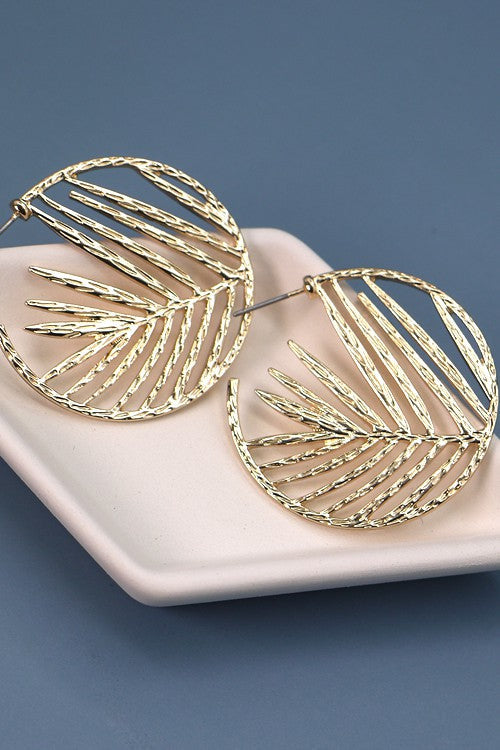 INTRICATE CUTOUT EARRINGS | 260394195