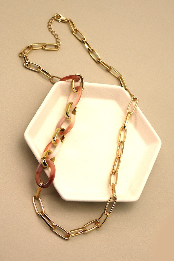 MIXED ACRYLIC OVAL LINK LONG CHAIN NECKLACE | 31N21357