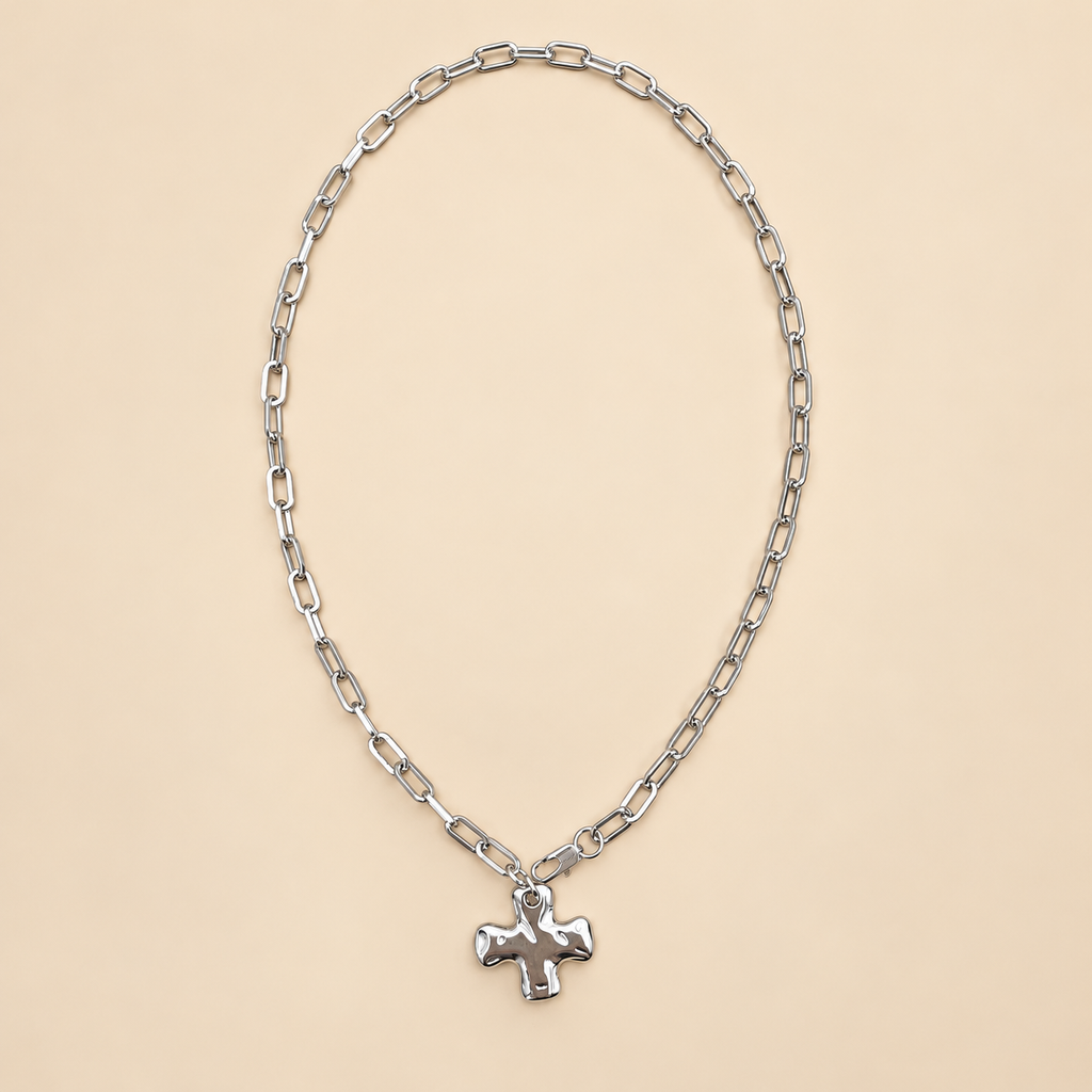 NOTABLE HAMMERED CROSS FRONT TOGGLE NECKLACE | 40NK9666