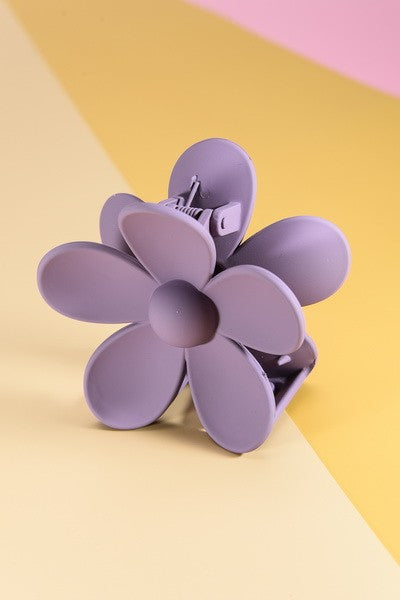 OVERSIZE MATTE FLOWER HAIR CLAW CLIPS | 40H459