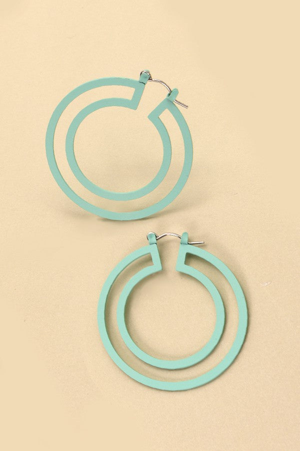 MATTE CUT OUT HOOP EARRINGS | 31E22367