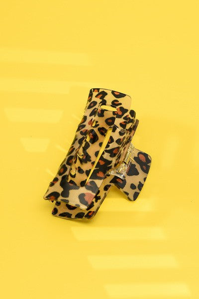 ANIMAL PRINT CELLULOSE HAIR CLAW CLIPS | 40H465