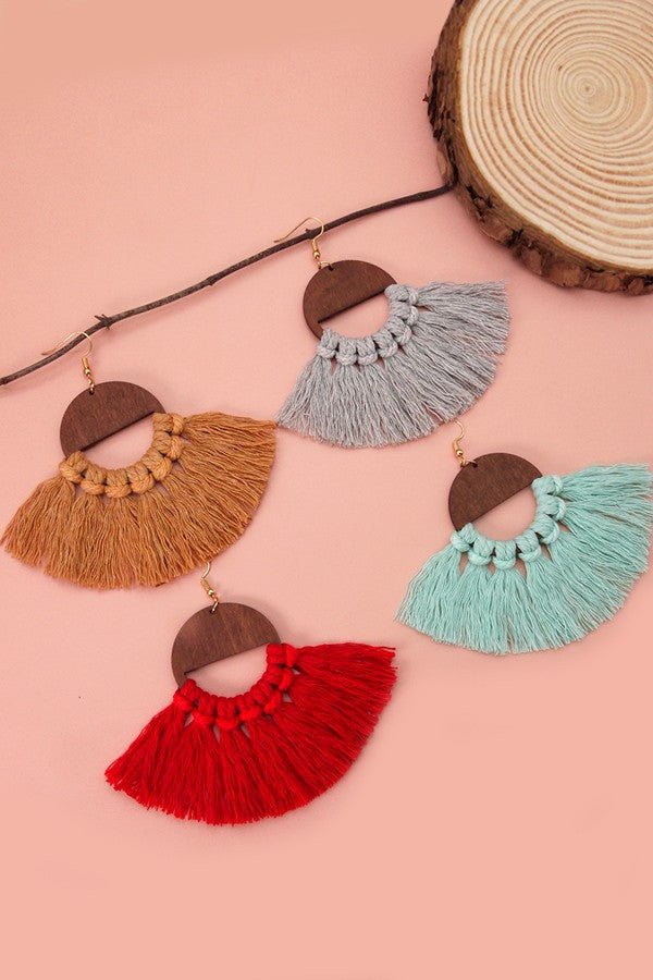 WOOD TASSEL FRINGE EARRING | 40E243