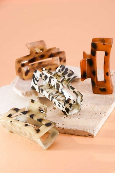 TORTOISE HAIR CLAW CLIPS | 40H477