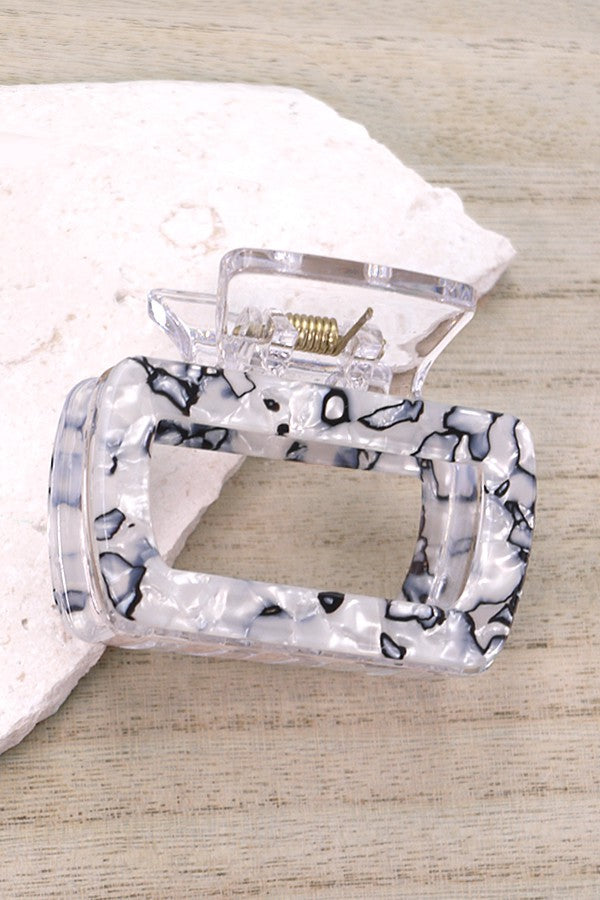 MID SIZE RECTANGLE HAIR CLAW CLIP | 40H652