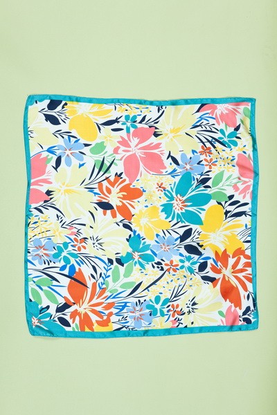 FLOWER PRINT SILKY FEELING BANDANA SCARF | 21SC390
