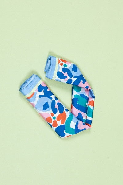 LEOPARD PRINT SILKY FEEL BANDANA SCARF | 21SC391