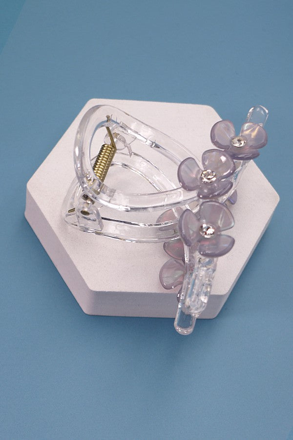 DAISY PETAL ON CROSS OVER HAIR CLAW CLIPS | 40H656