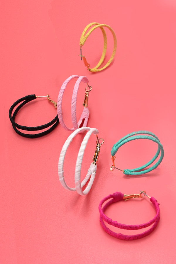 BOHO RAFFIA WRAPPED DOUBLE HOOP EARRINGS | 10E3021003