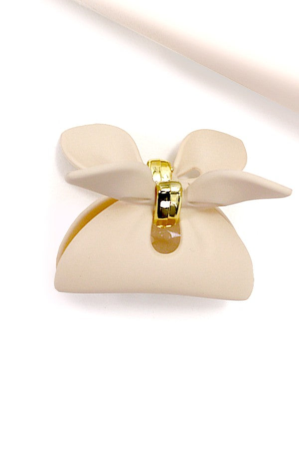 MATTE BOW HAIR CLAW CLIPS | 40H590