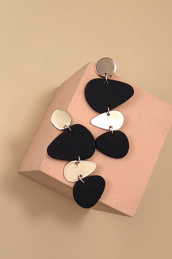 MATTE GEO SHAPE LINEAR DROP EARRINGS | 80E527