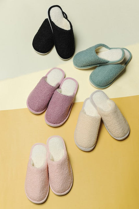 SOFT FUZZY SHERPA FLEECE SLIPPER | 90FWS23045