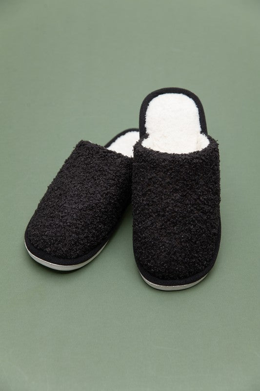 SOFT FUZZY SHERPA FLEECE SLIPPER | 90FWS23045
