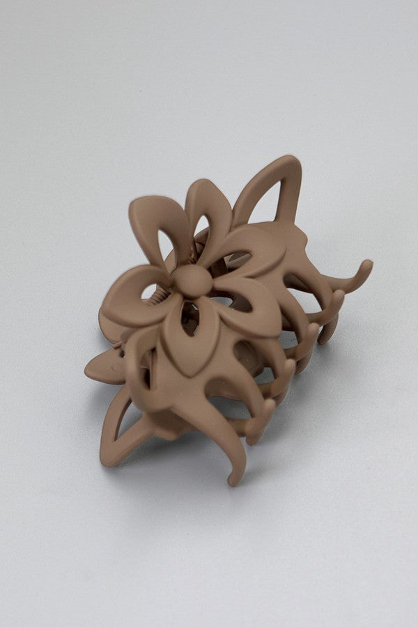 FLOWER MATTE HAIR CLAW CLIPS | 40H695