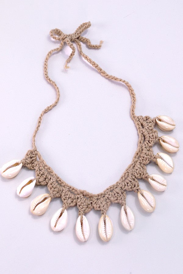 SUMMER BEACH PUKA SHELL WOVEN NECKLACE | 80N550