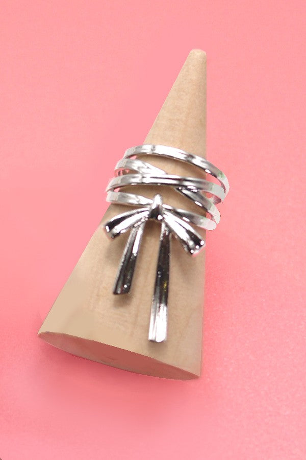 ADJUSTABLE BOLD BOW RING | 40R100