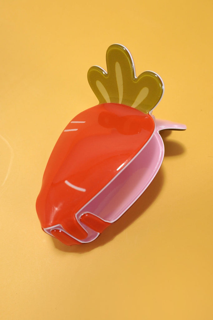 FRUIT STRAWBERRY WATERMELON CARROT HAIR CLAW CLIPS | 40H820