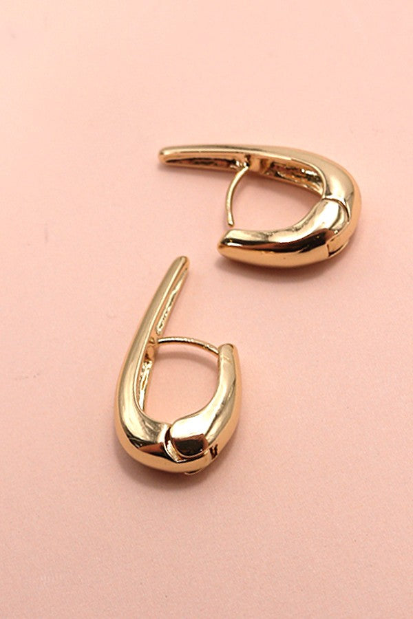 U CLUTCH HOOP HUGGIE EARRINGS | 31E24900