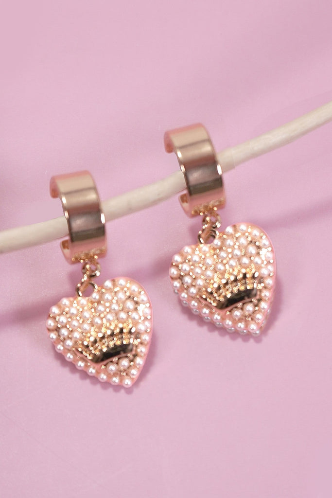 PEARL HEART CROWN DROP HUGGIE HOOP EARRINGS | 31E50030
