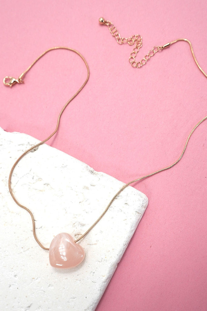 ROSE QUARTZ INSPIRED HEART CHARM NECKLACE | 80N91635