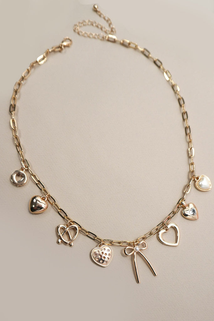 CHARM NECKLACE-BOW MULTI HEARTS PEARL CHARMS | 80N91426