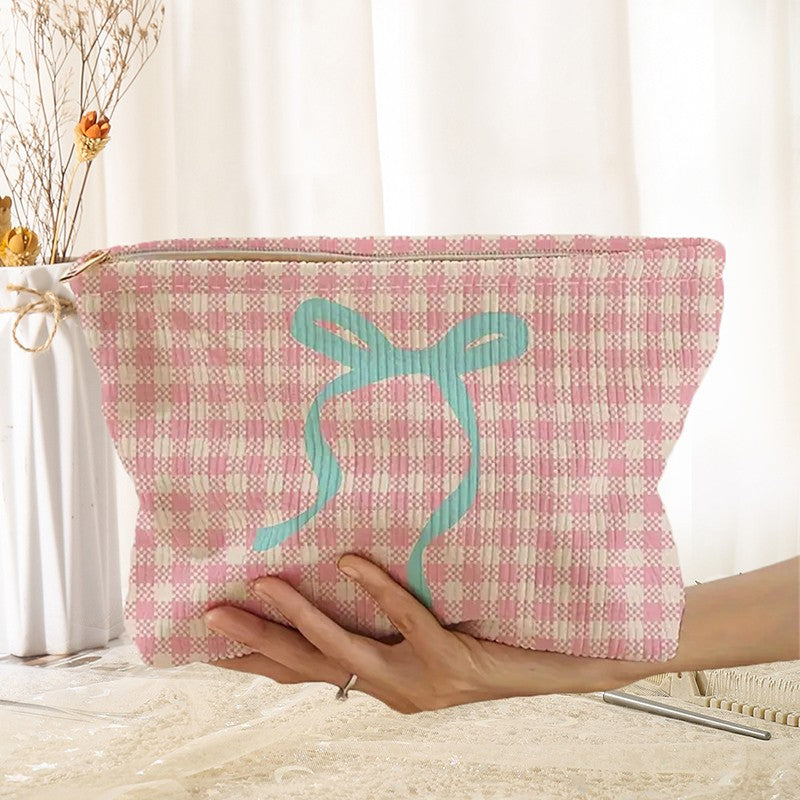 TRAVEL CHECKER BOW COSMETIC MAKEUP POUCH BAG | 40P551