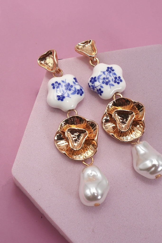 BLUE CERAMIC PORCELAIN GOLD PEARL DROP EARRINGS | 80E6455