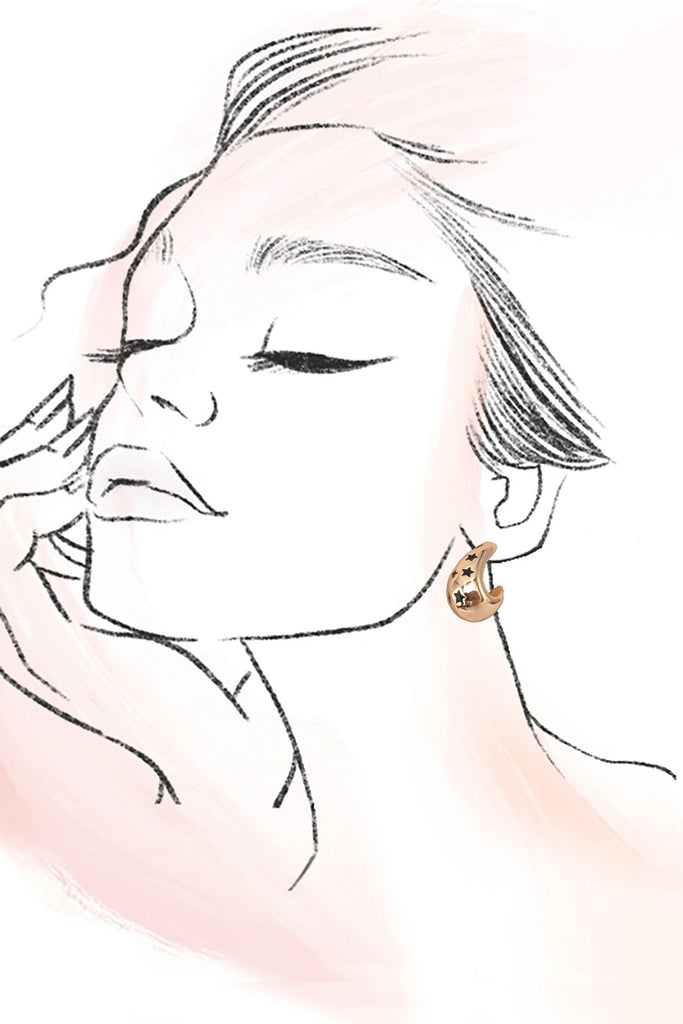 STAR STUDDED ON HUGGIE HOOP OVAL EARRINGS | 31E50385