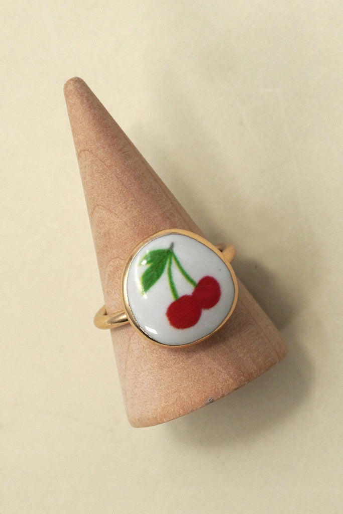 PORCELAIN GOLD EDGED CHERRY CHARM RING | 80R030