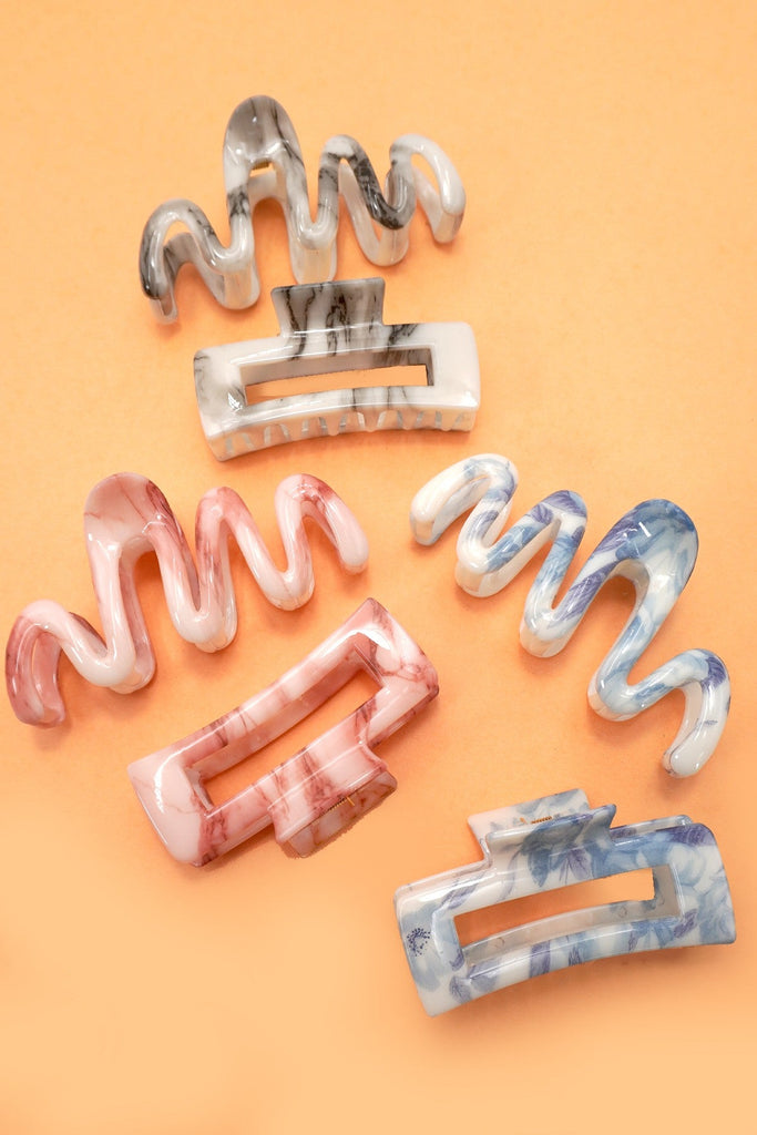 LARGE COLORFUL WAIVY RECTANGLE HAIR CLAW CLIPS | 40H918