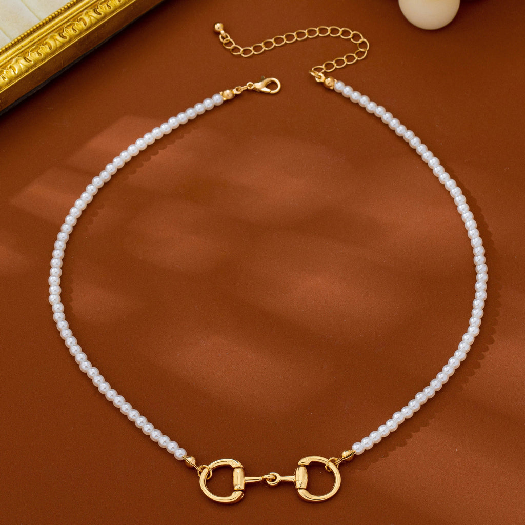 Horsebit Centerpiece Faux Pearl Strand Necklace | 80N95007