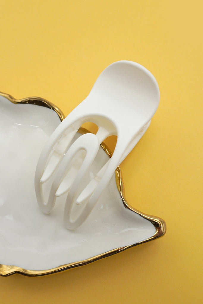 OVAL LAY DOWN FLAT HAIR CLAW CLIPS | 40H926