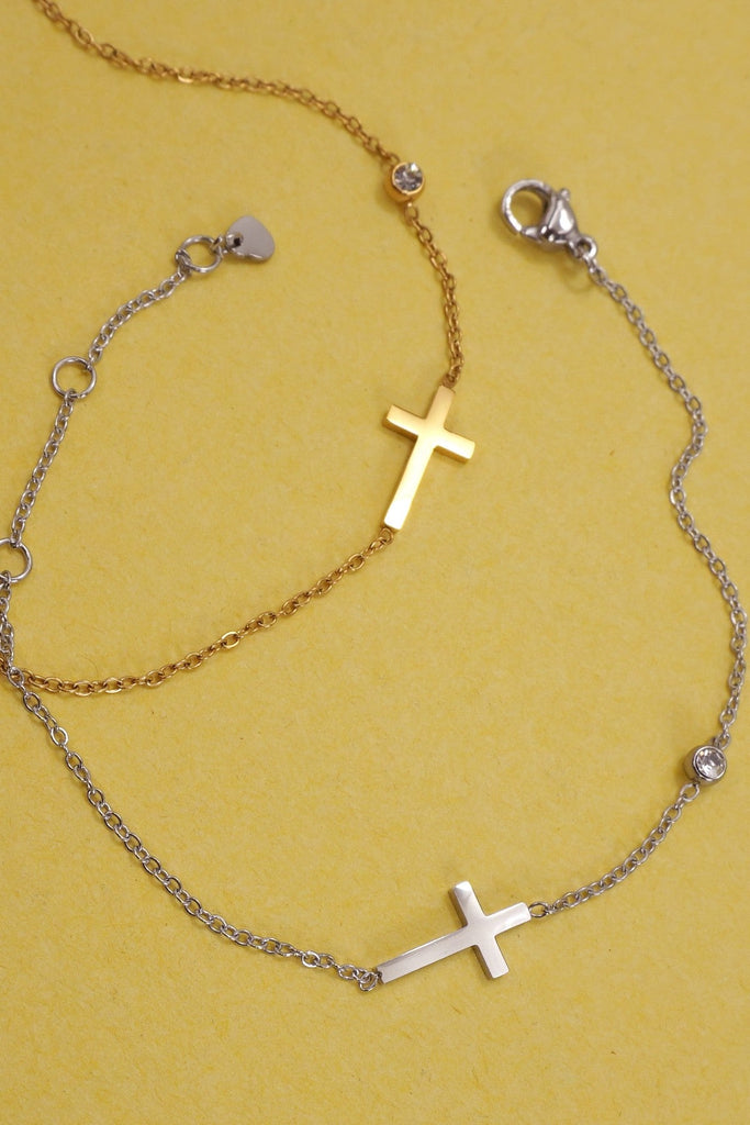 18K STAINLESS STEEL TARNISH FREE CROSS BRACELET | 40B5149