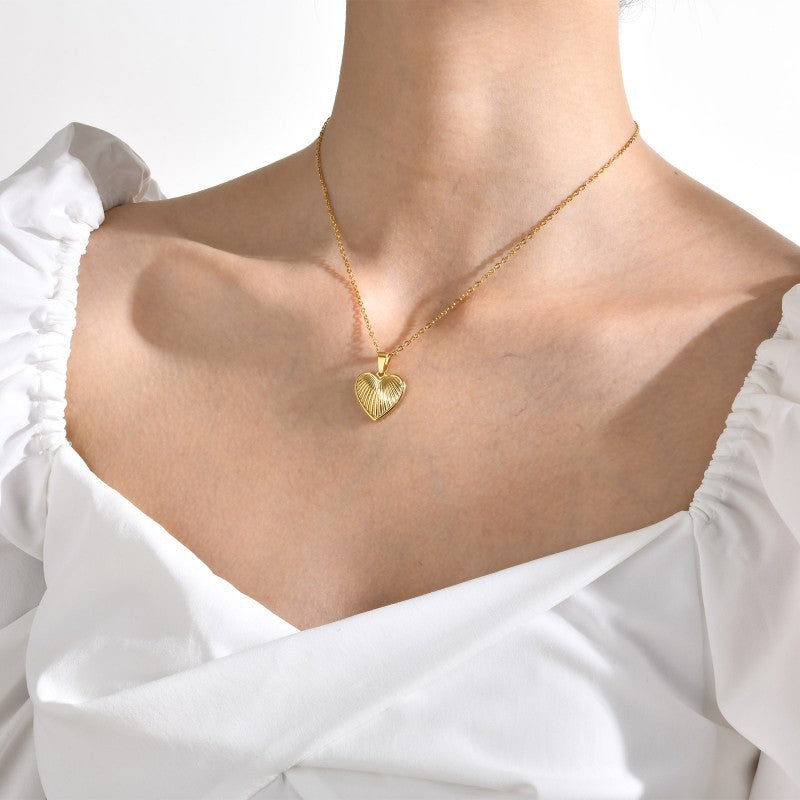 18K STAINLESS STEEL TARNISH FREE HEART NECKLACE | 40NK9449