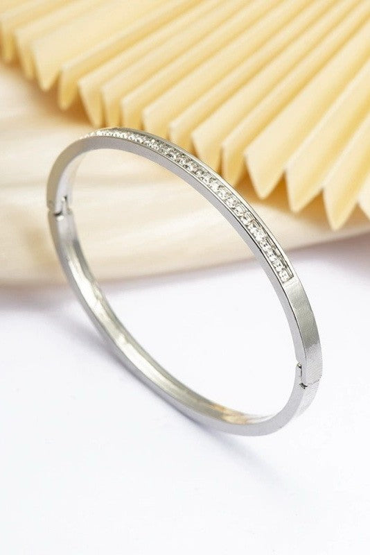 18K NON-TARNISH WATERPROOF STAINLESS STEEL BANGLE | 40B5152