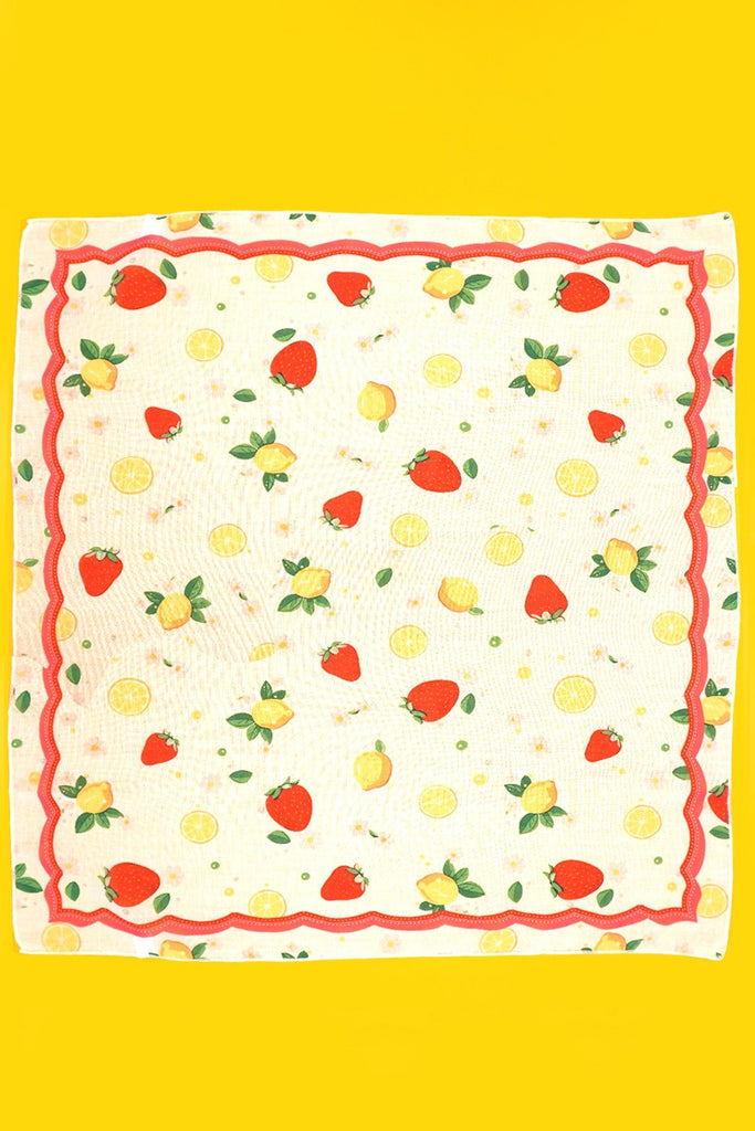 STRAWBERRY PRINT SILKY FEELING BANDANA SCARF | 40SC650