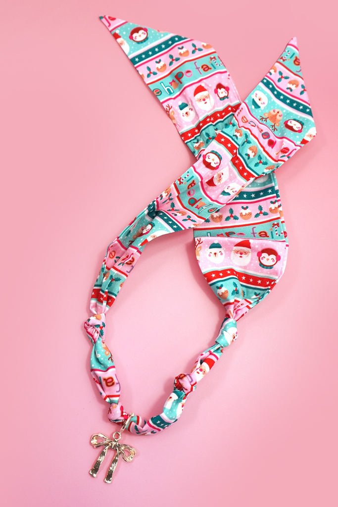 HANDMADE SCARF NECKLACE - CHRISTMAS SNOWMAN BOW | 80N91827