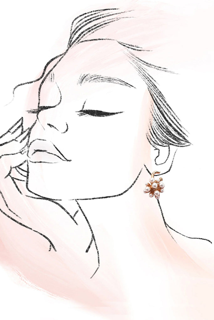 CLUSTER PEARL HUGGIE HOOP DROP EARRINGS | 80E6788