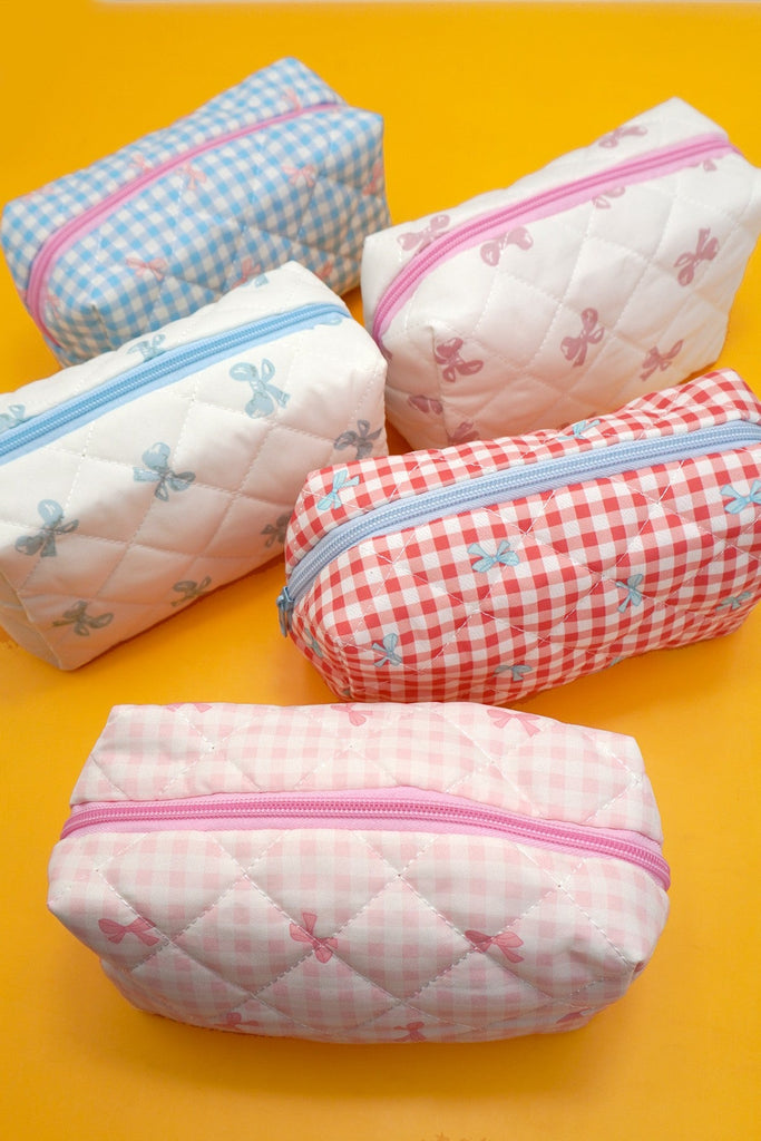 QUILTED COTTON CHECKER BOW COSMETIC POUCH BAG | 40P569