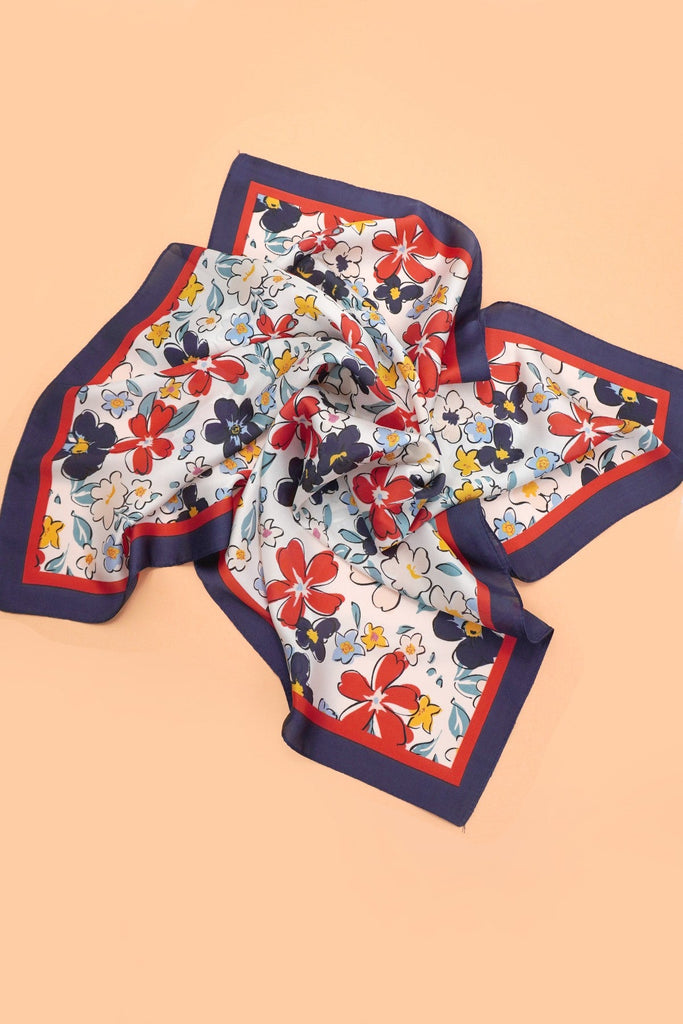 LARGE FLORAL PRINT BANDANA SCARF | 40SC652