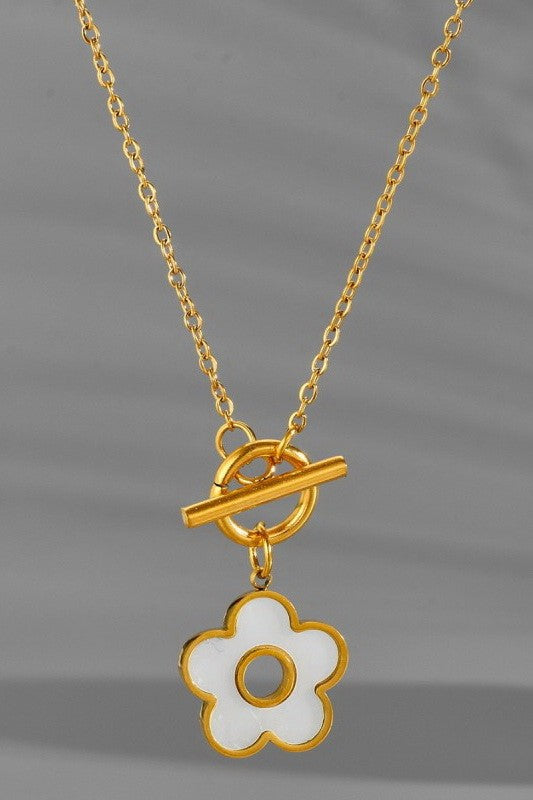 STAINLESS STEEL TARNISHFREE FLOWER TOGGLE NECKLACE | 40NK952