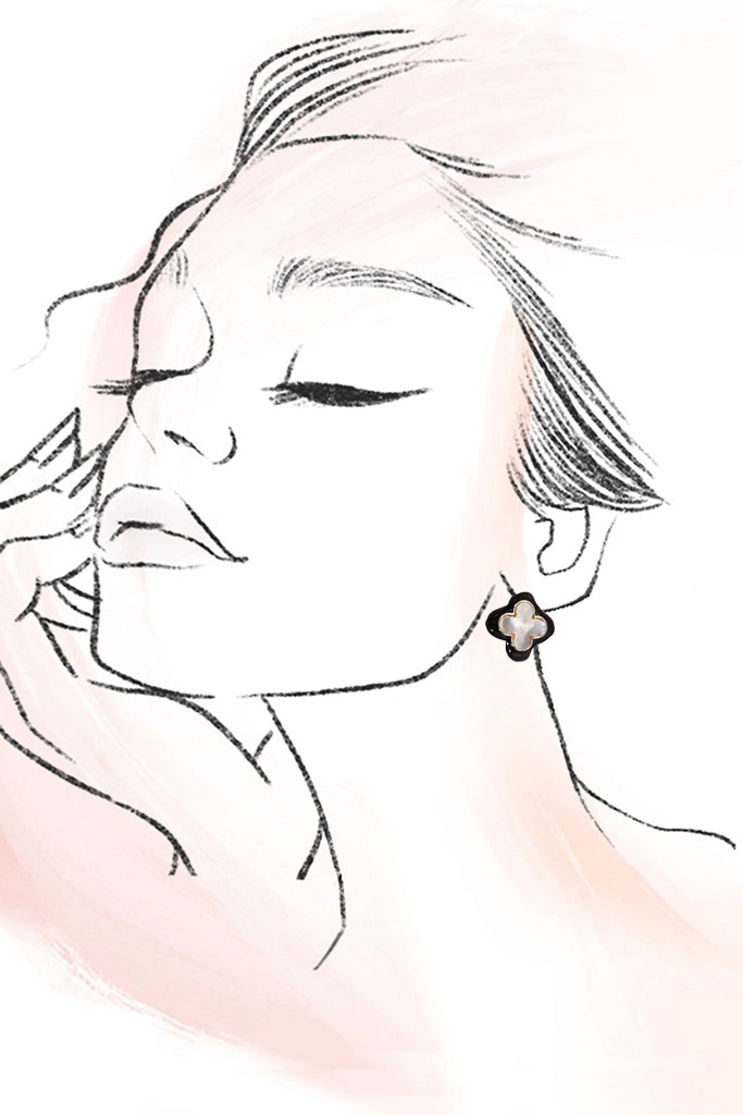 VINTAGE BLACK OUTLINED PEARL CLOVER STUD EARRINGS | 80E6960