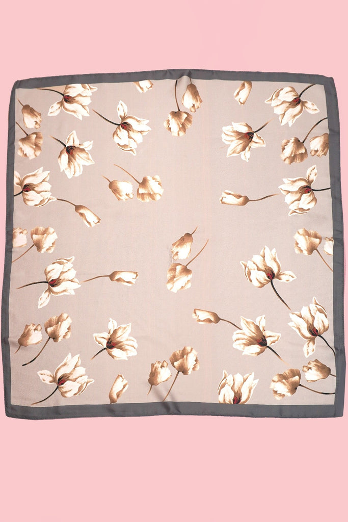 FLOWER PRINT SILKY FEELING BANDANA SCARF | 40SC664