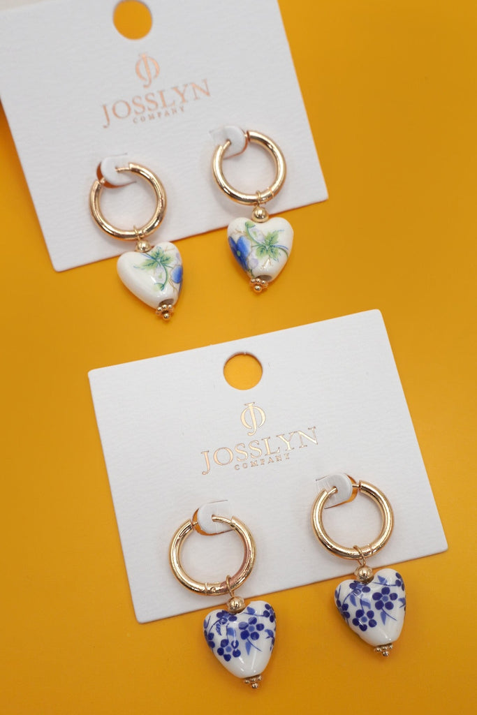 BLUE CERAMIC PORCELAIN GOLD PEARL DROP EARRINGS | 40E391