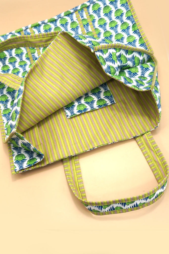 Organic Reversible Quilted Tote Bag | 40P575